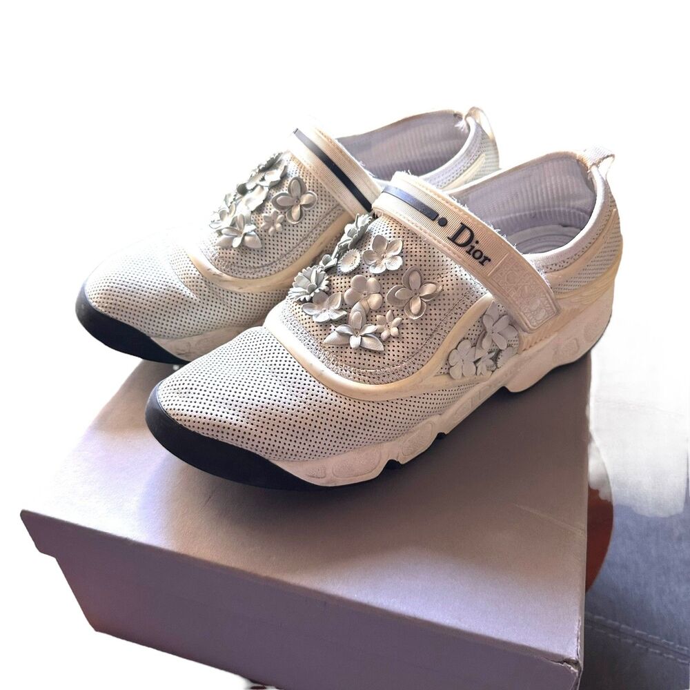 DIOR Mesh Fusion Flower Runway Sneakers‎ White w Box 39